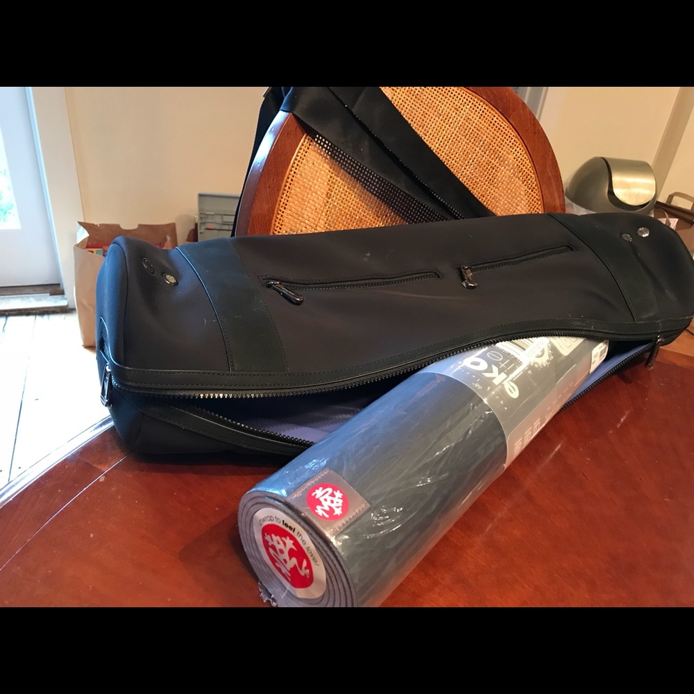 Caraa X Athleta Yoga Mat Bag (with mat!)